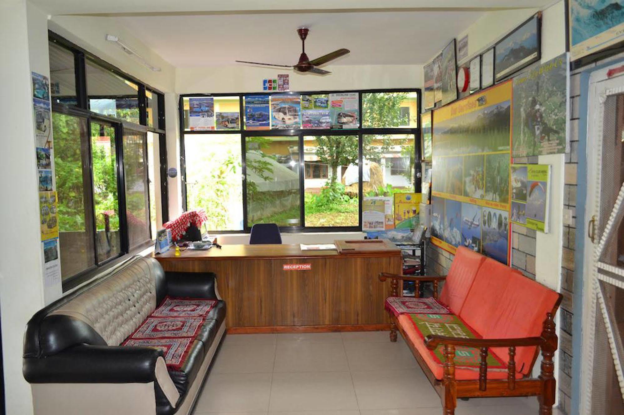 Hotel Global Inn Pokhara Eksteriør bilde